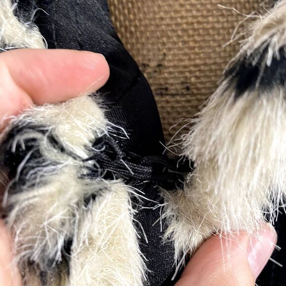 Chico's Travelers Black Quilted Vest Faux Fur Trim Leopard Print Size Large (2) - Picture 2 of 5